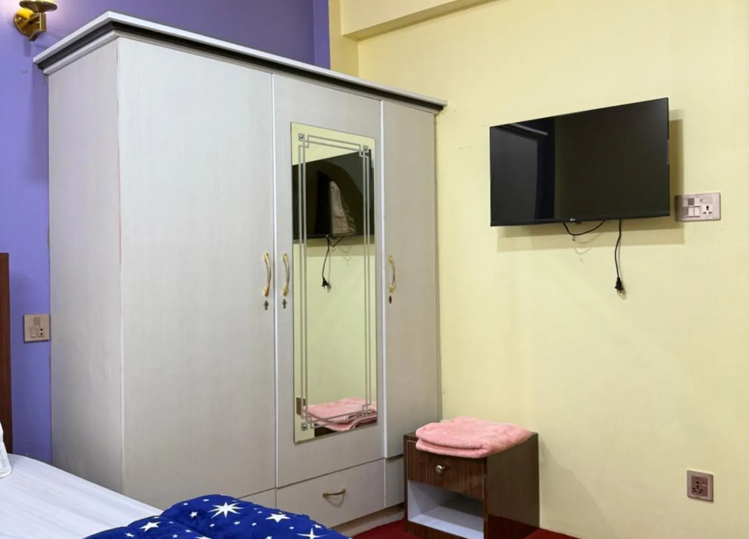 Apartment Snp House Bedroom & Sharing Kitchen Balaju